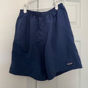 Patagonia Baggie Shorts 7", size small